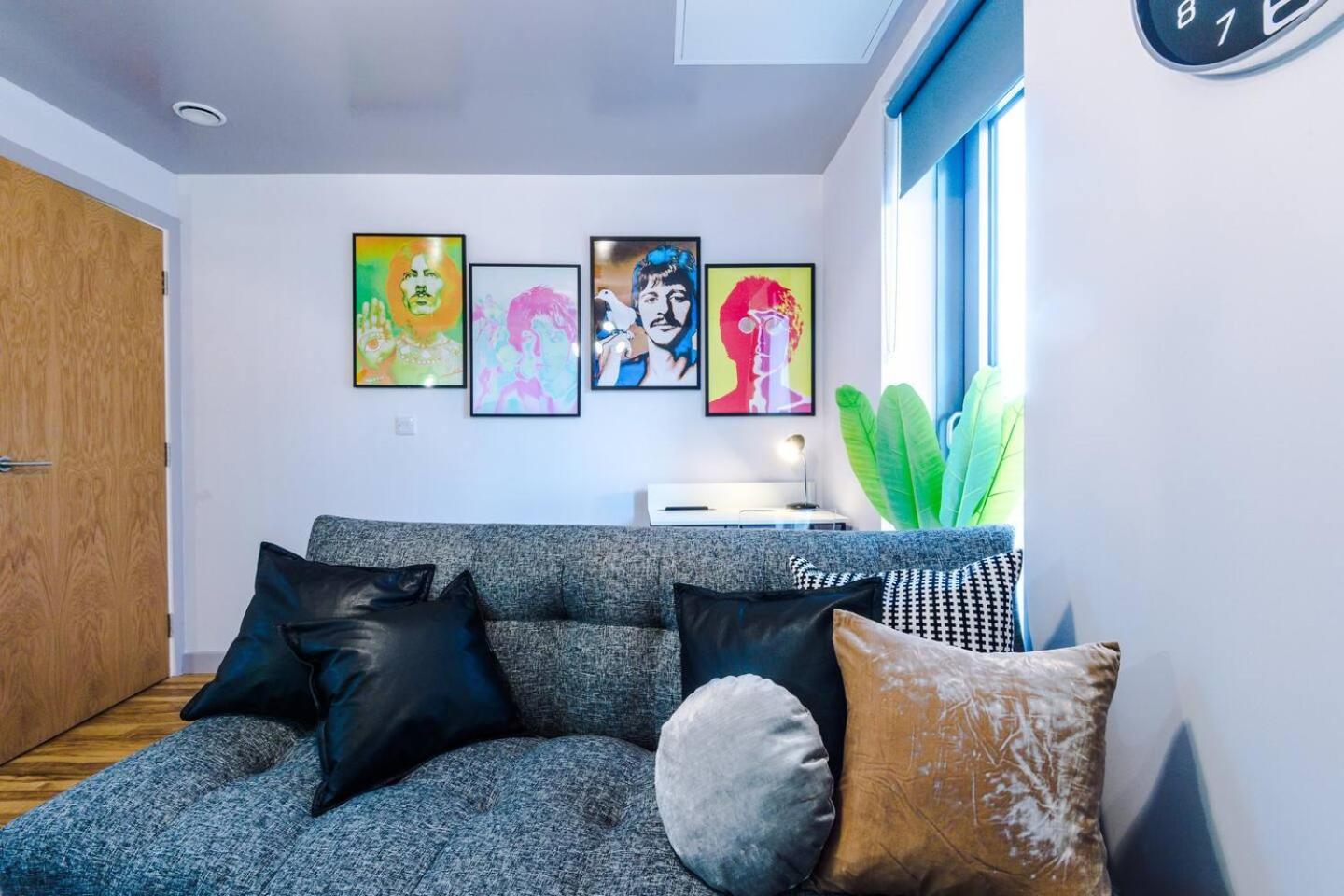 High Reviewed 1-bed With Parking Location Casa vacanze Liverpool